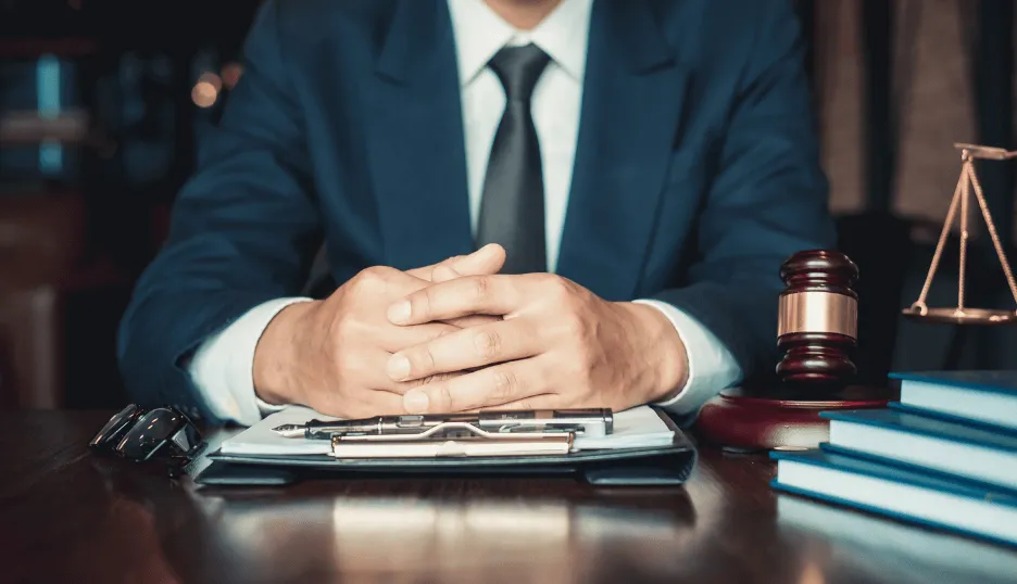 Why Startups in the UAE Should Work with a Corporate Lawyer from Day One