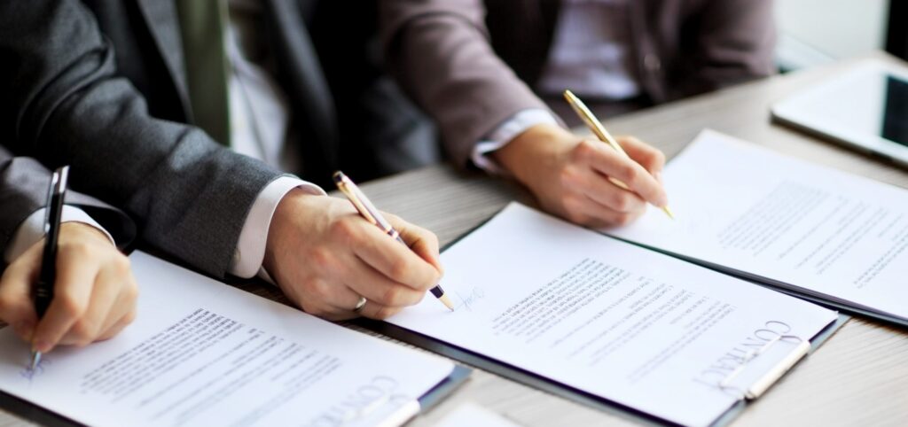 How to Draft Effective Shareholder Agreements in the UAE